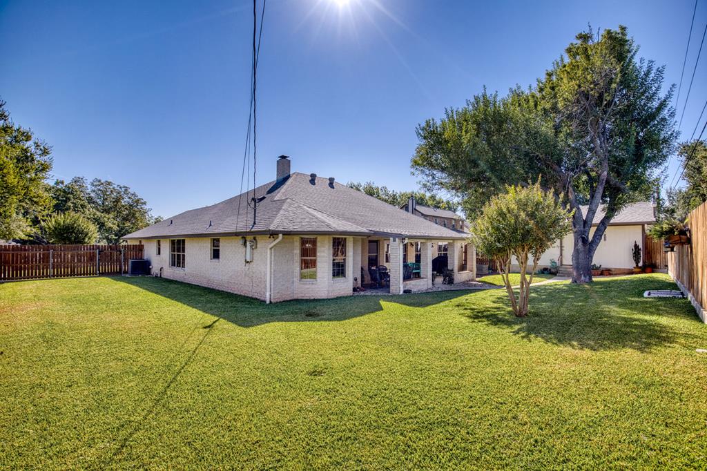 205 Edgewood Dr