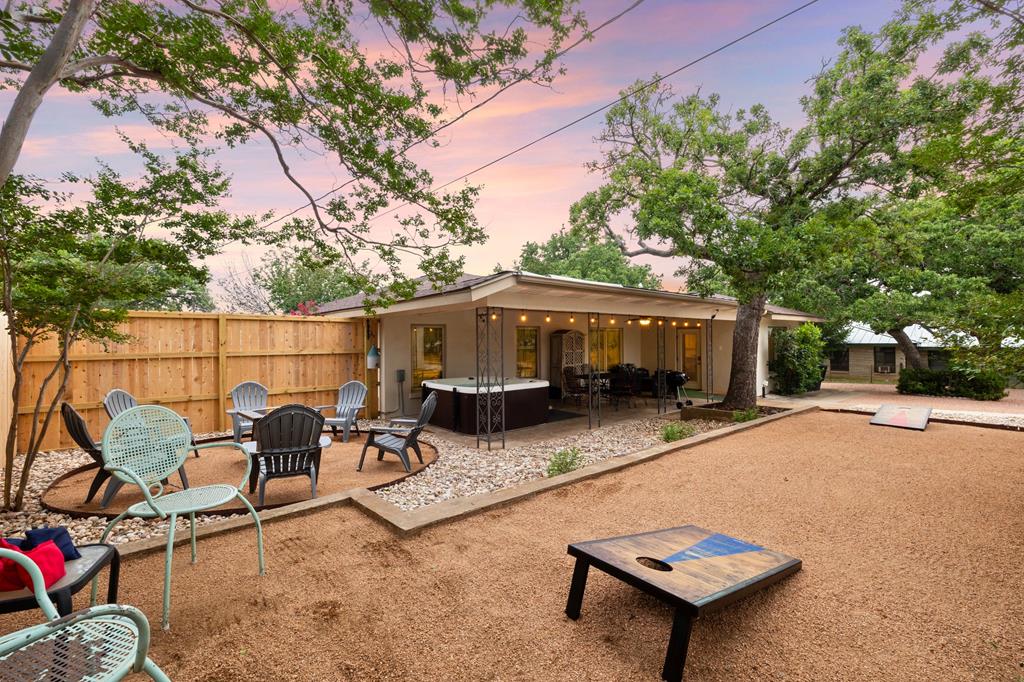 803 Poplar