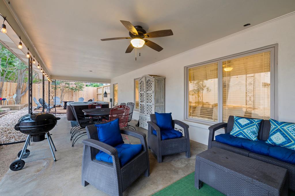 803 Poplar