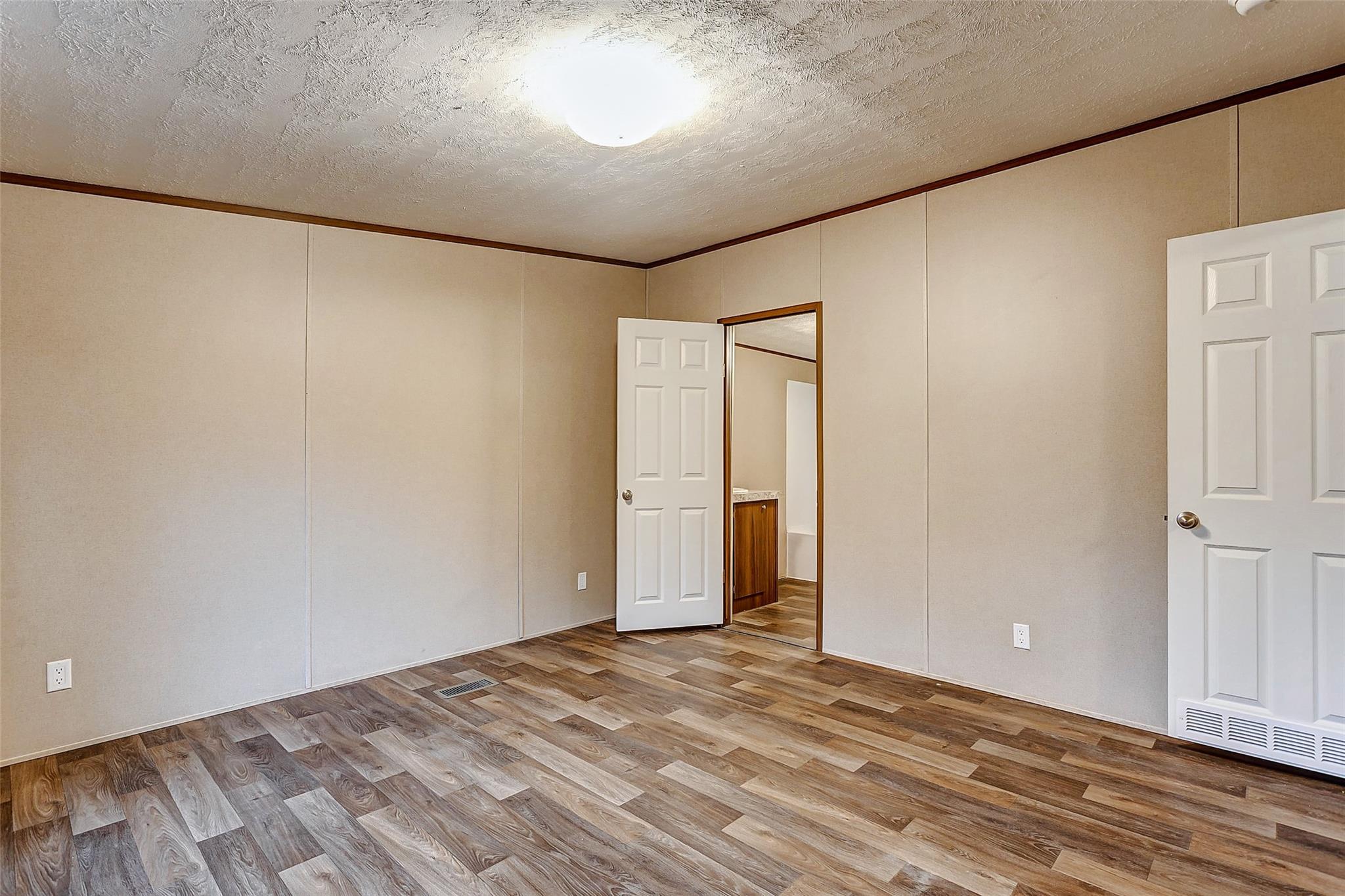 10757 Doe Hill Road, Montgomery