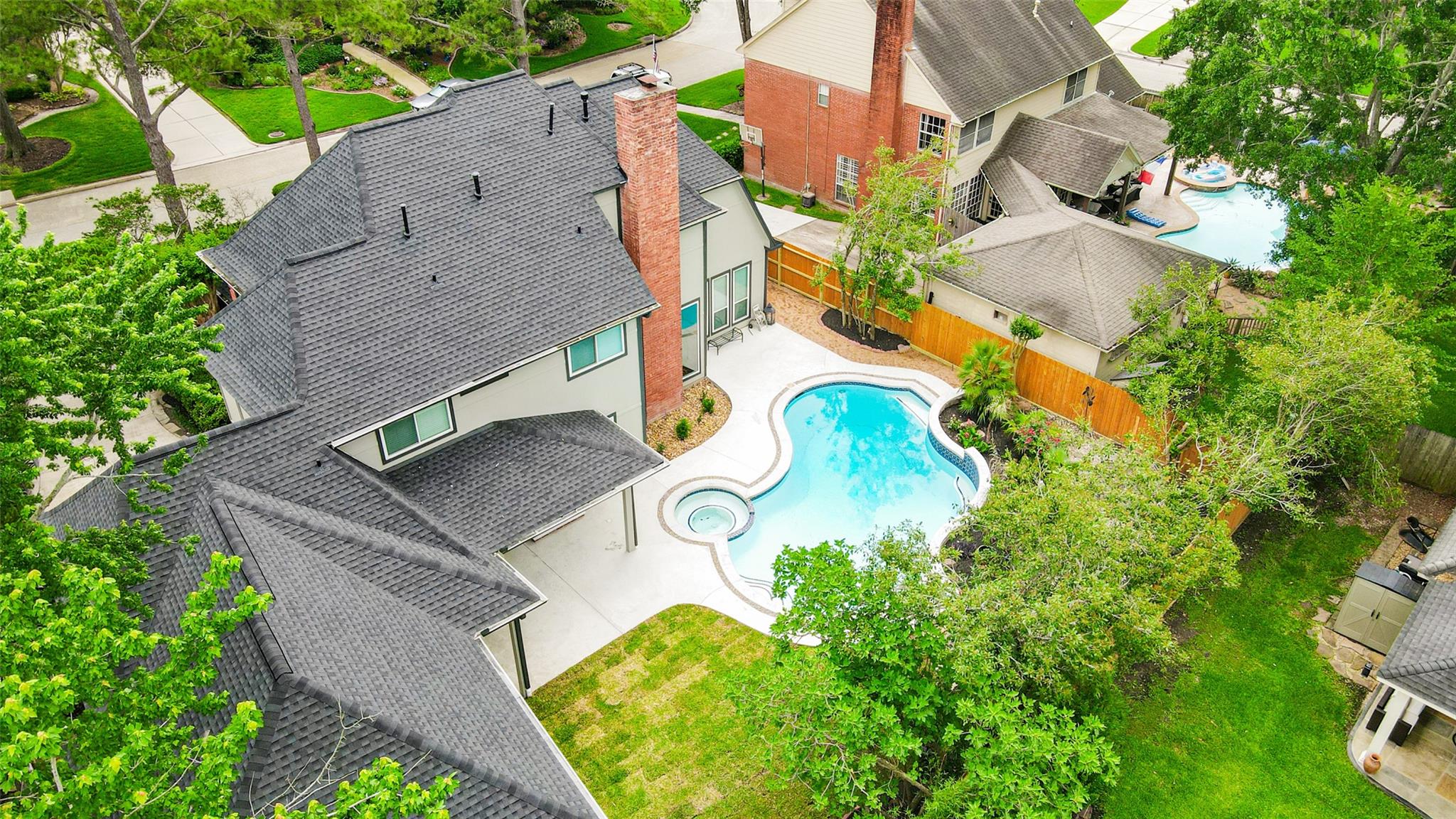 5807 Mountain View Drive