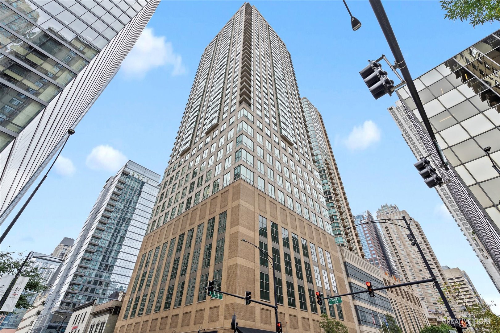 2 E Erie Street Unit: 3601