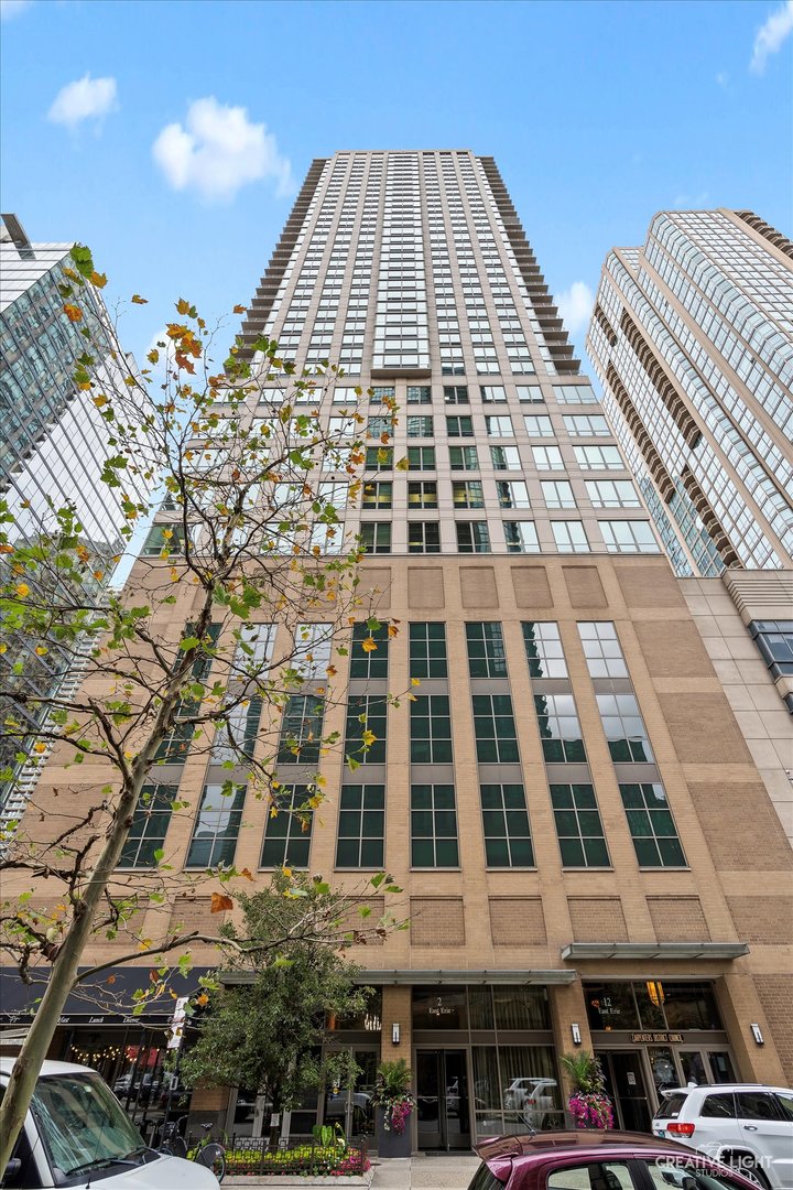 2 E Erie Street Unit: 3601