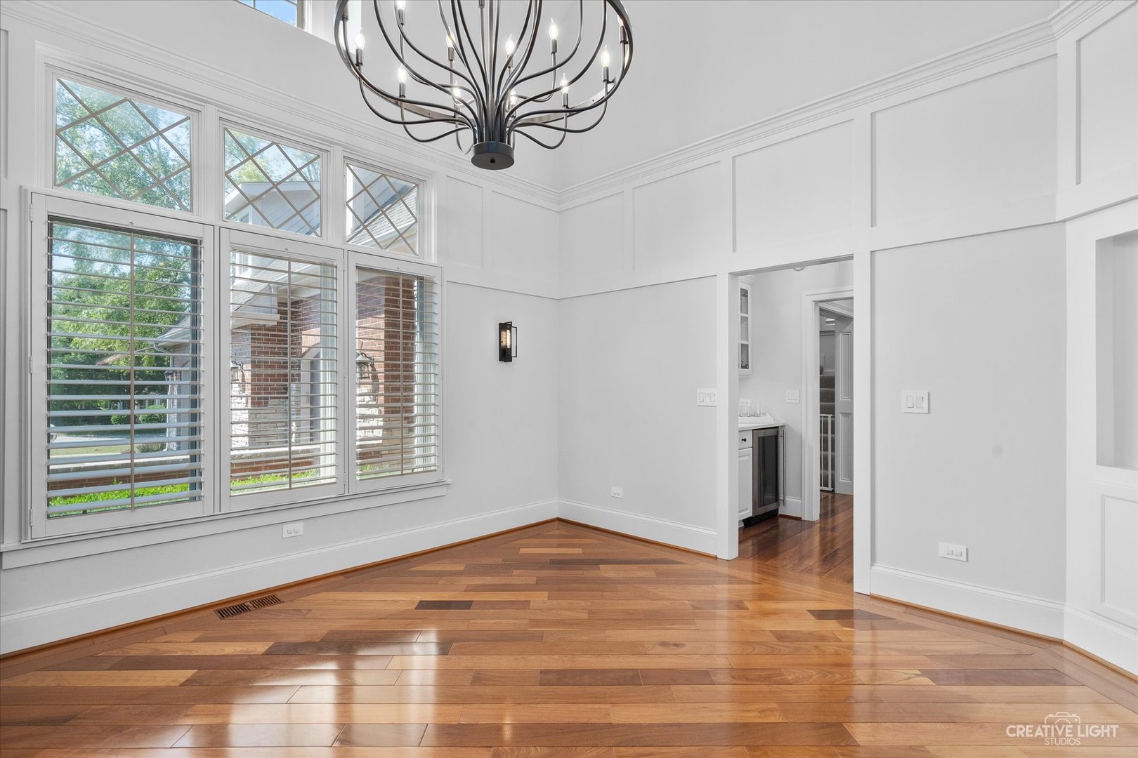 3N773 Walt Whitman Road