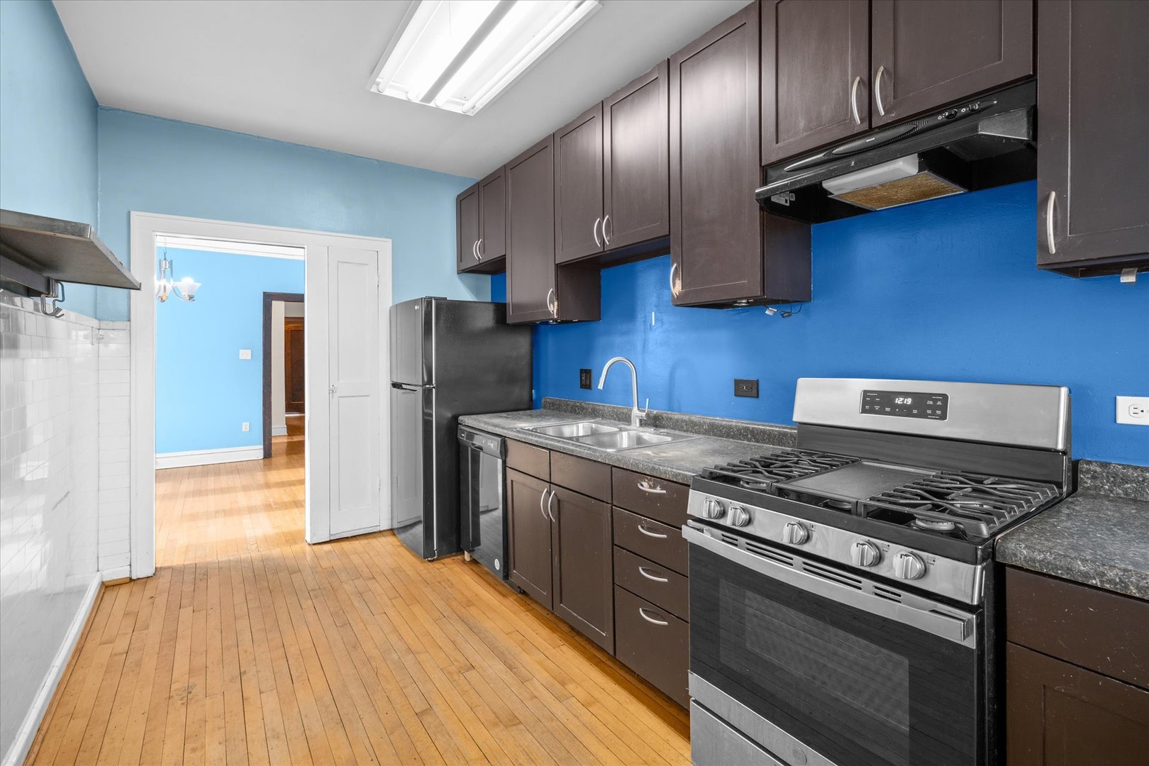 436 S Lombard Avenue Unit: 3S