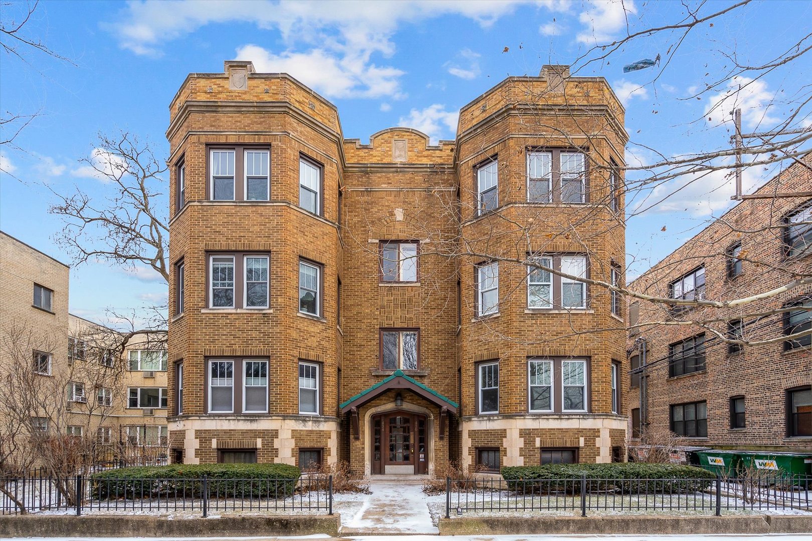 436 S Lombard Avenue Unit: 3S