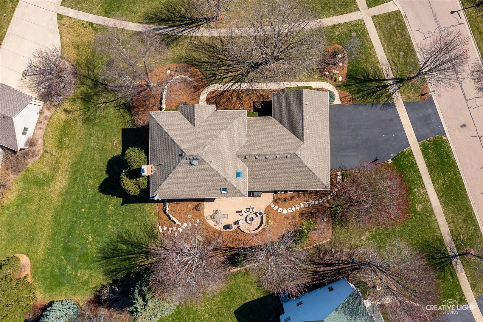 4N124 Henry Wadsworth Longfellow Place