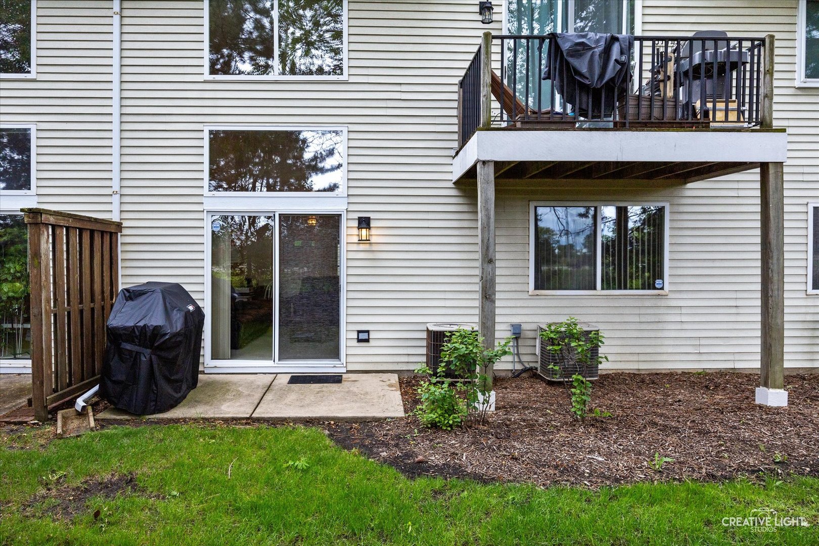 937 Huntington Drive