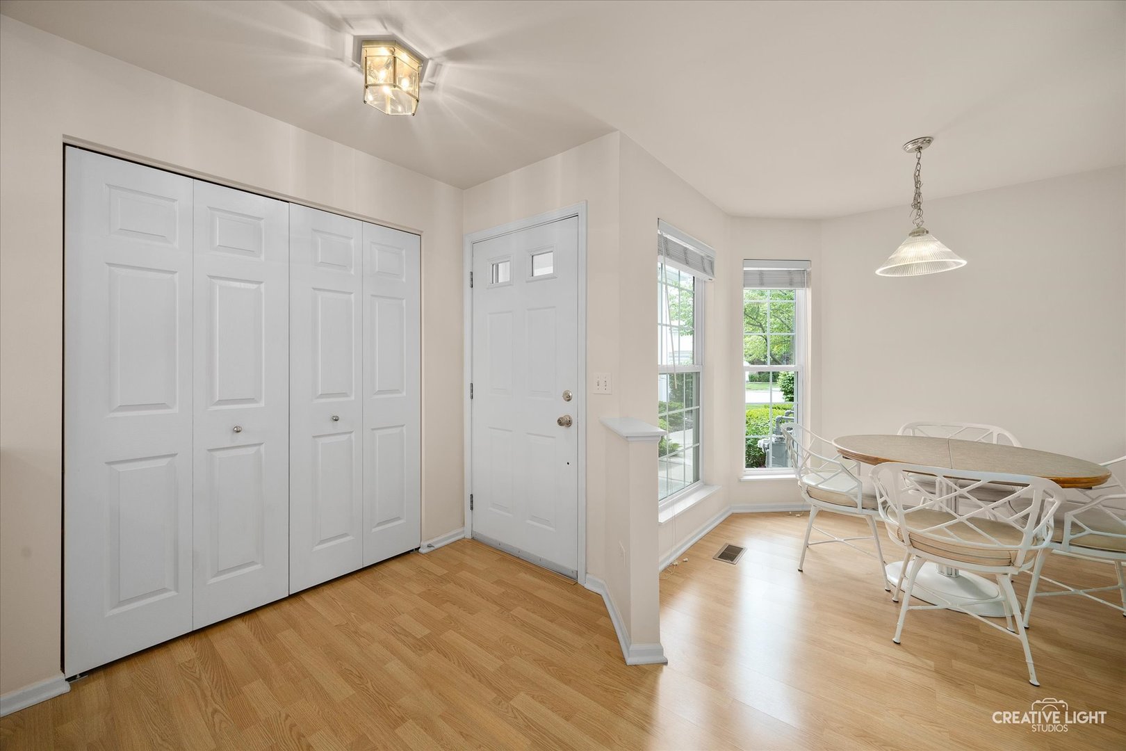 937 Huntington Drive