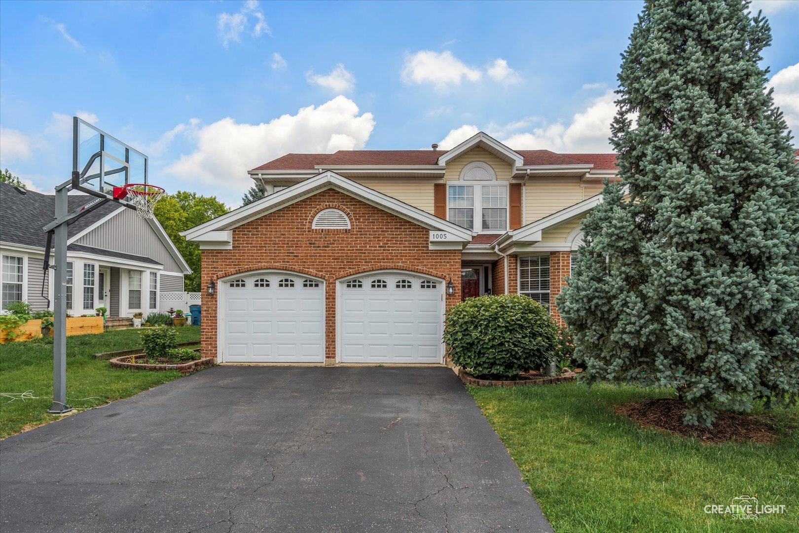 1005 Georgian Place Unit: 1005