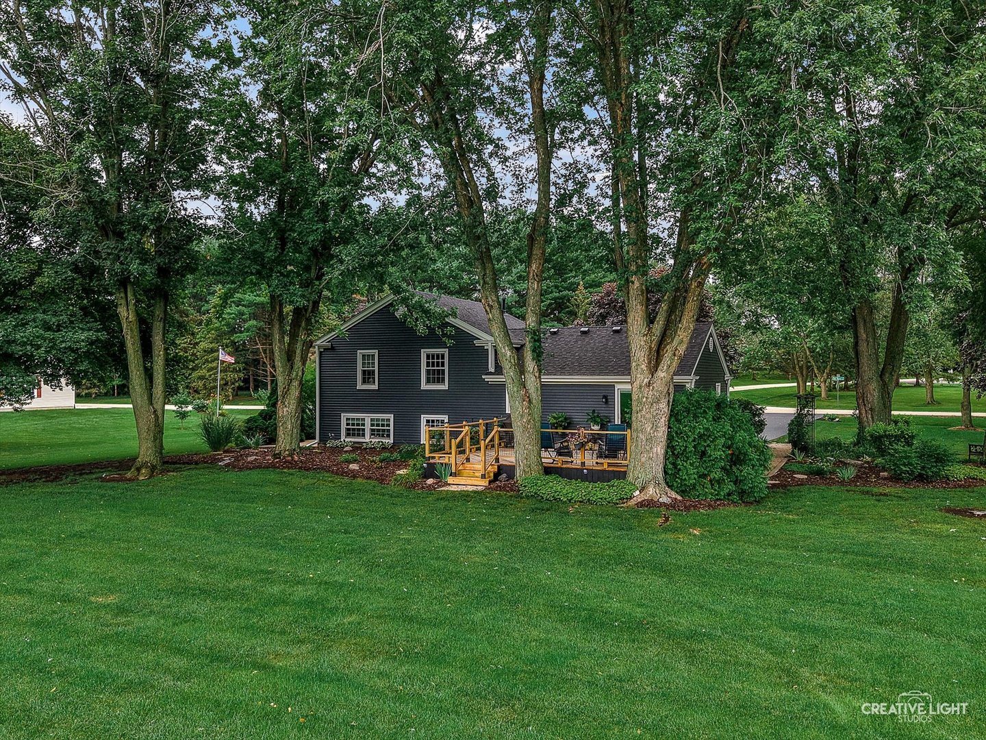 6N162 Far View Court