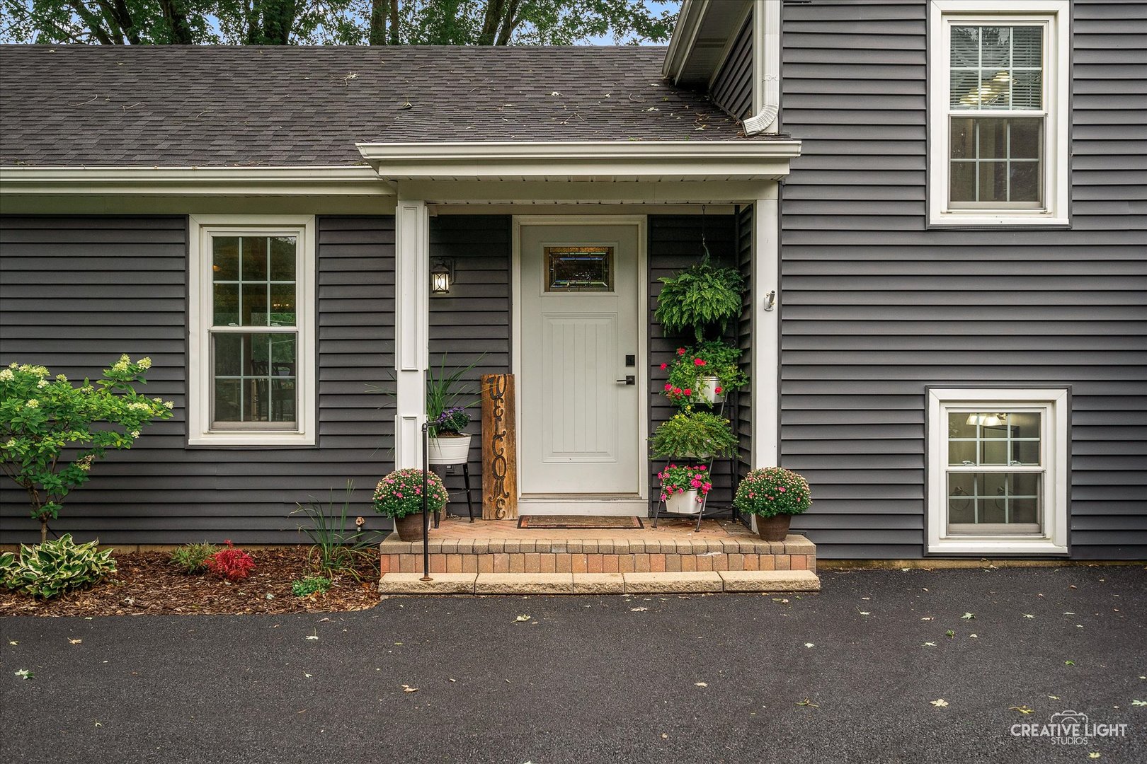 6N162 Far View Court