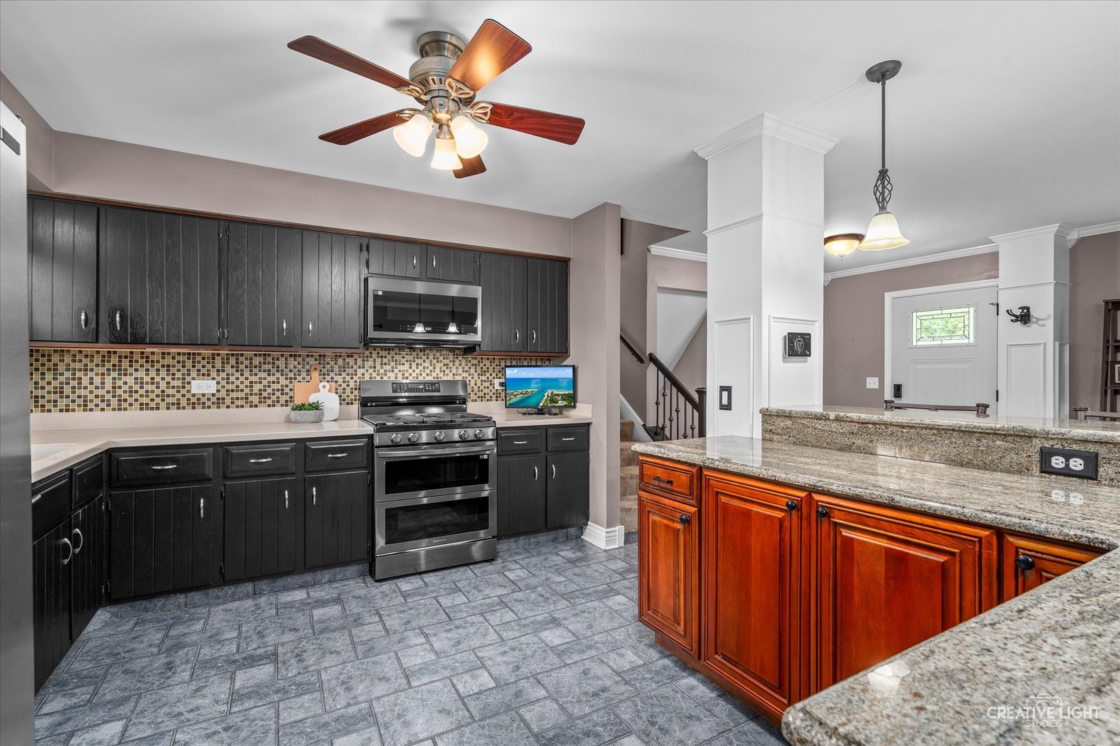 6N162 Far View Court