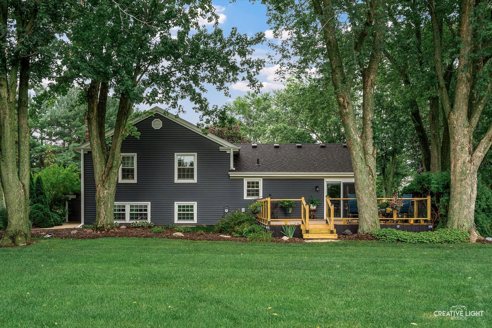 6N162 Far View Court