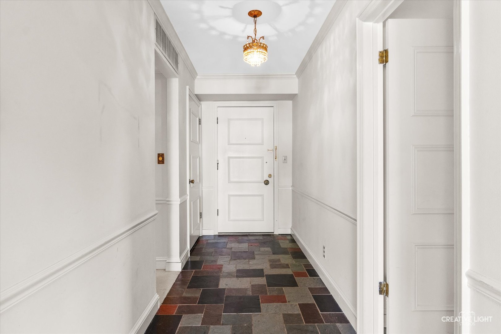 1 Normandie Drive Unit: 208
