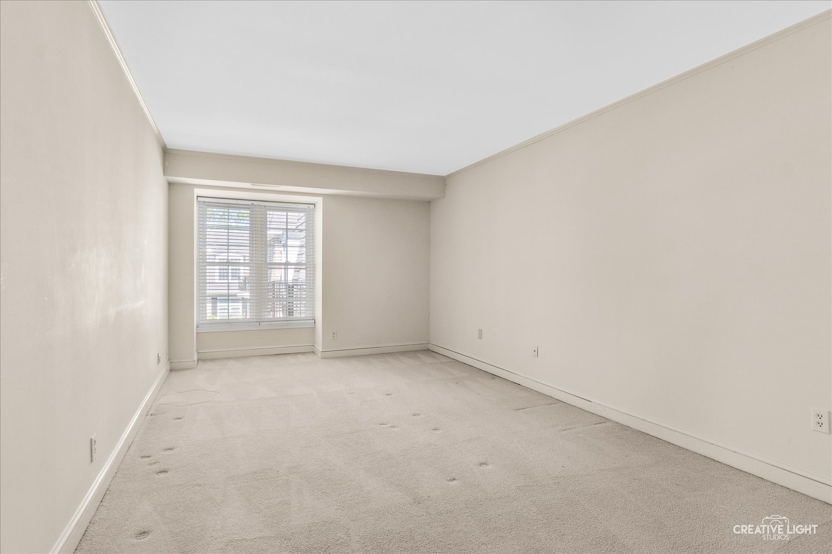 1 Normandie Drive Unit: 208