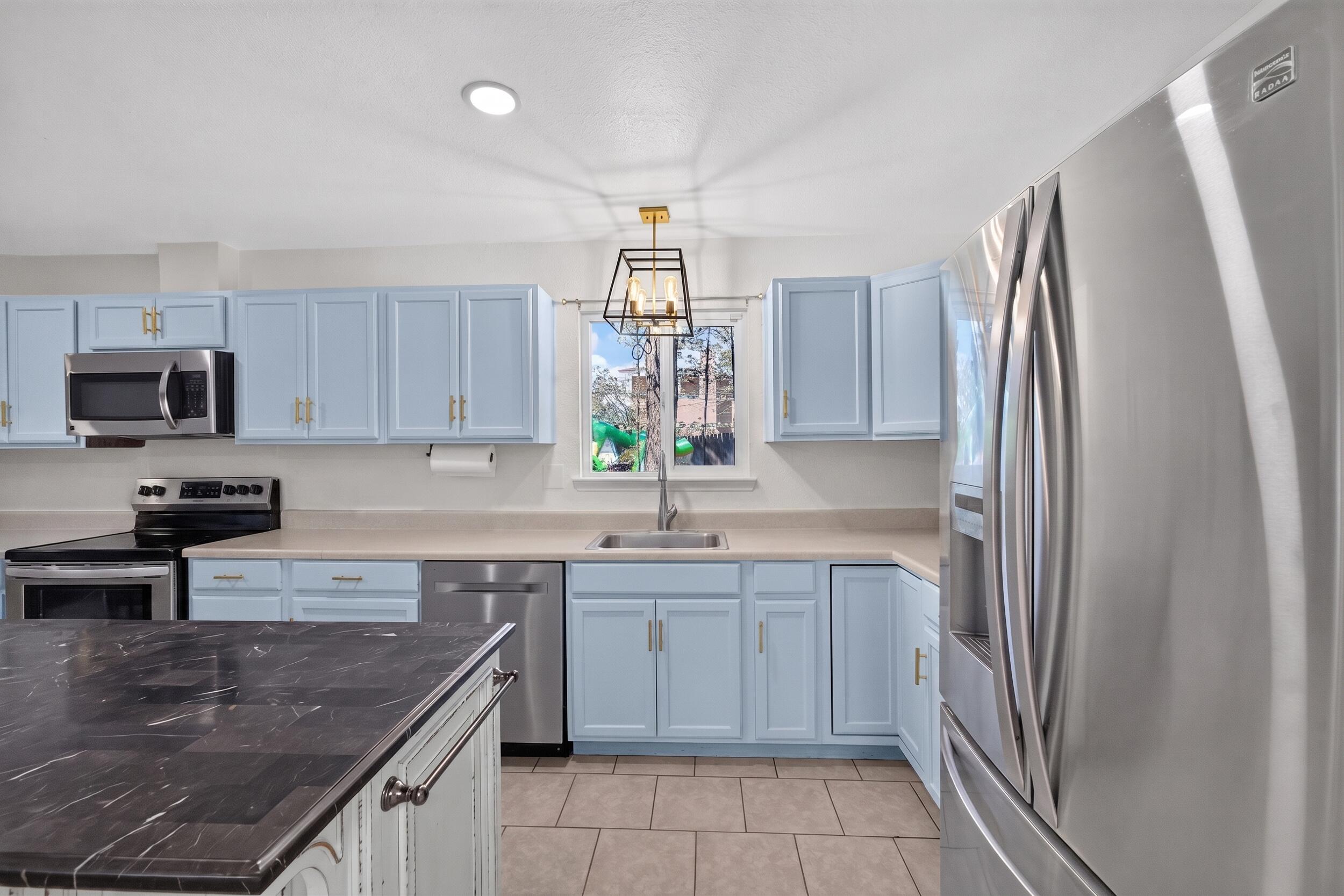 12017 Apache Avenue NE