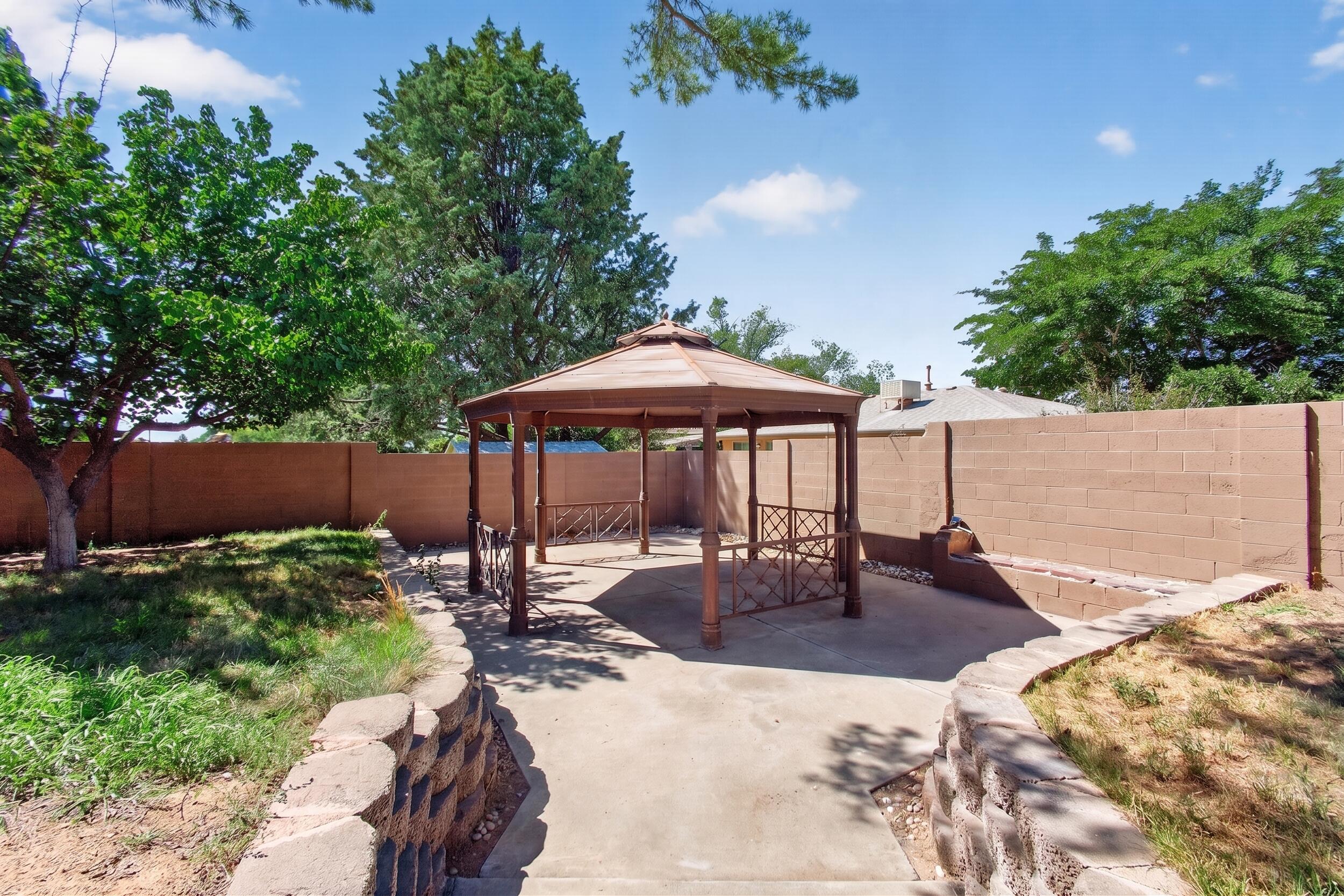 12017 Apache Avenue NE