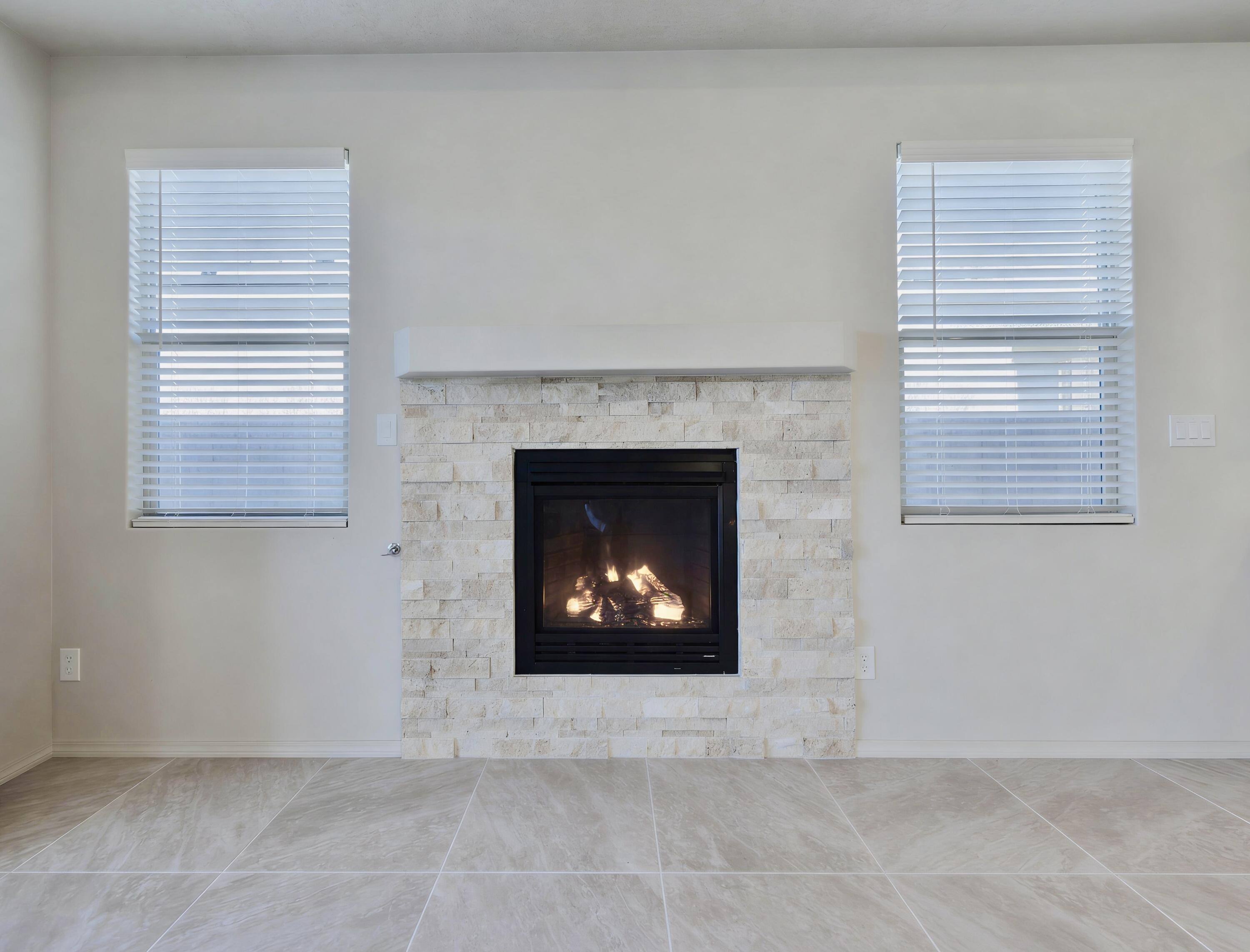 151 Fernleaf Court NW
