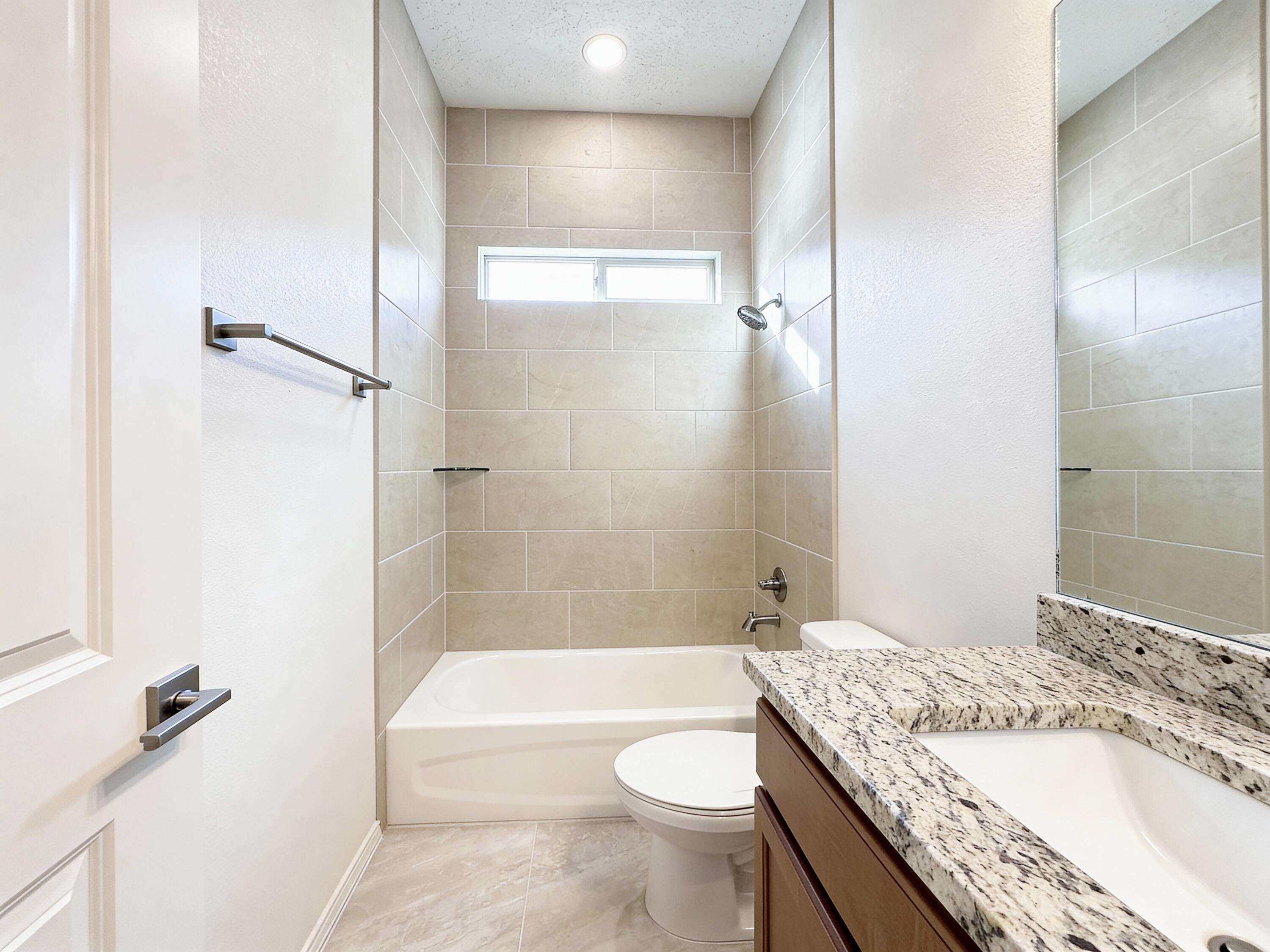 151 Fernleaf Court NW