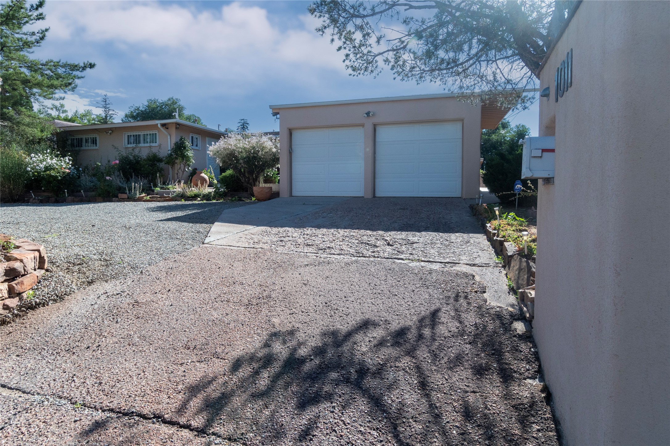1011 Don Gaspar Avenue