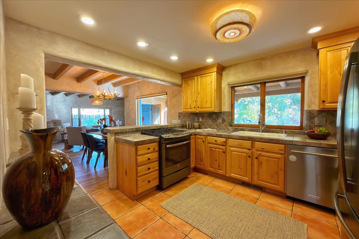 357 E Alameda