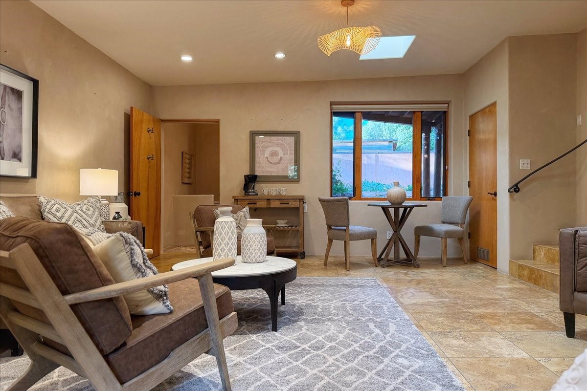 357 E Alameda