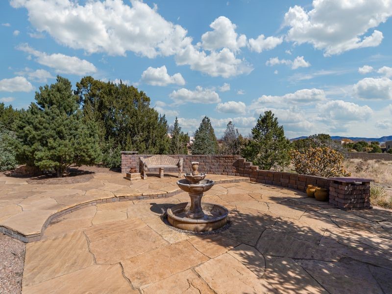33 E Saddleback Mesa