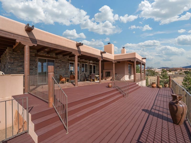 33 E Saddleback Mesa
