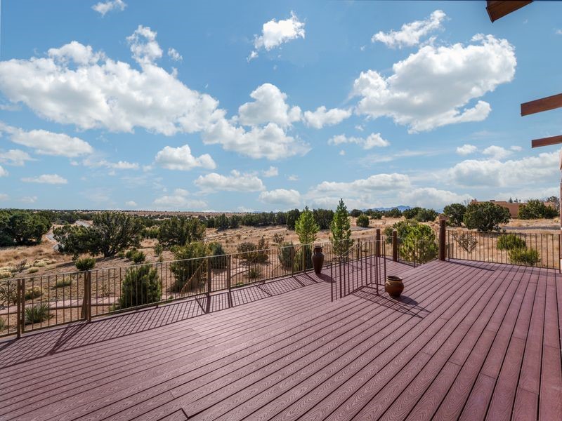 33 E Saddleback Mesa