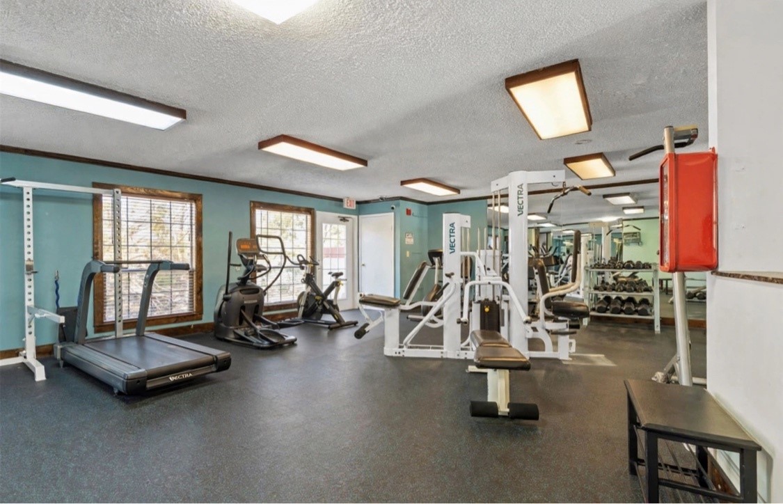2501 W Zia Road