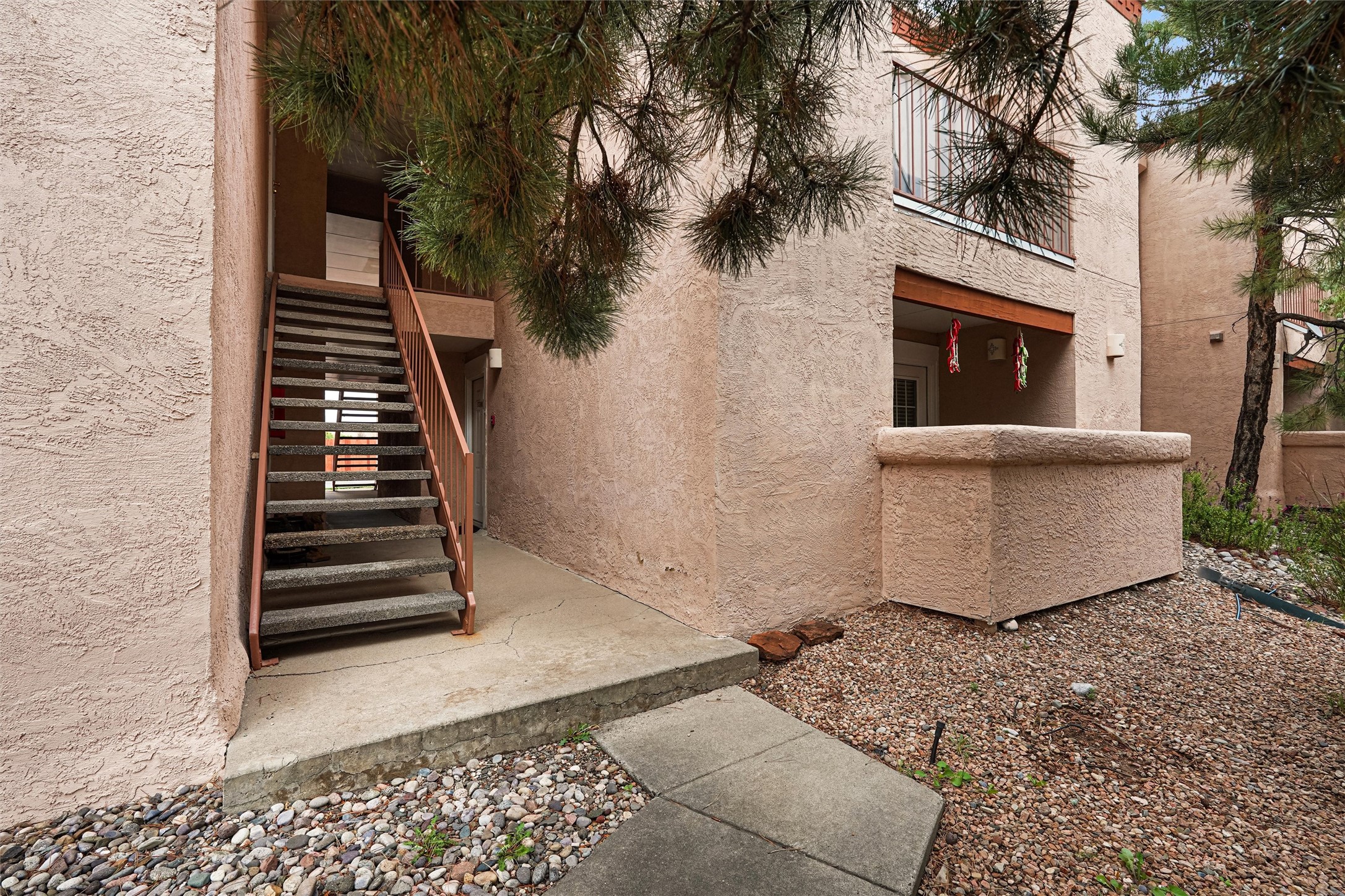 2501 W Zia Road