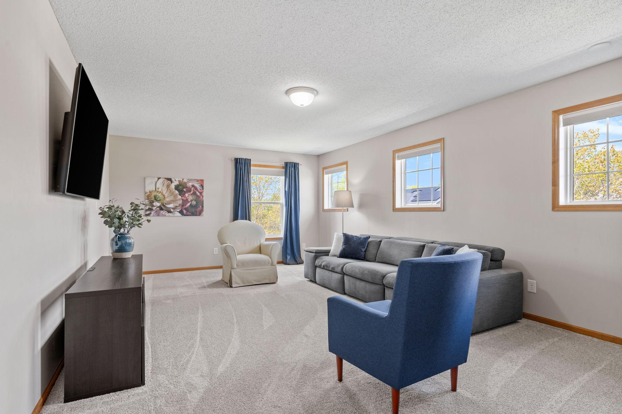 1614 117th Avenue NE