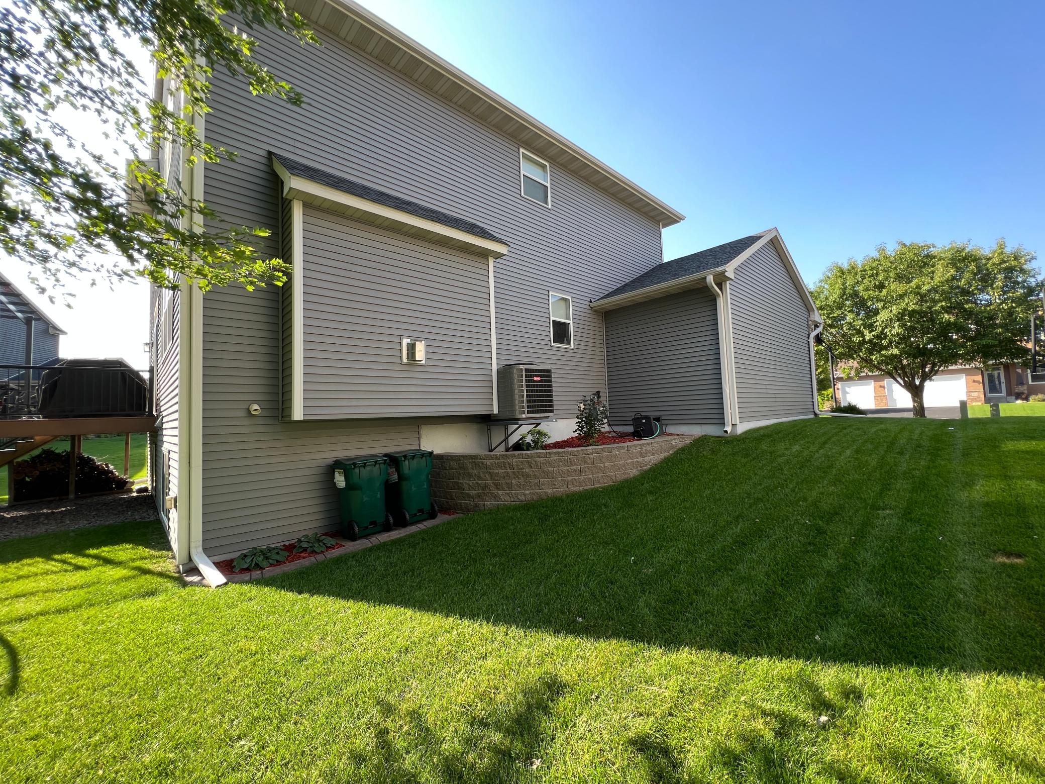 1614 117th Avenue NE