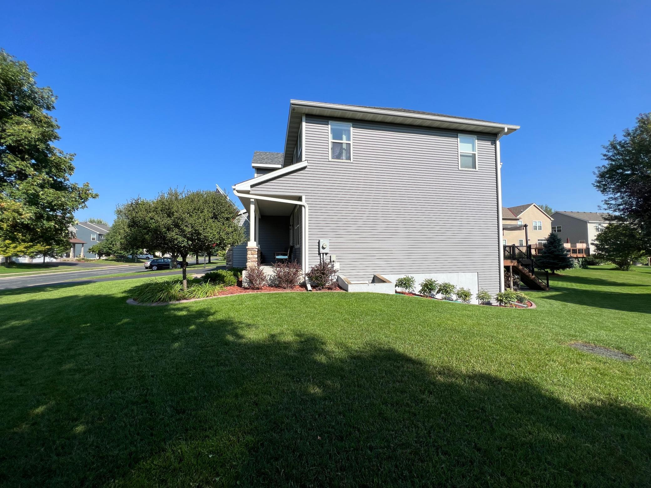 1614 117th Avenue NE