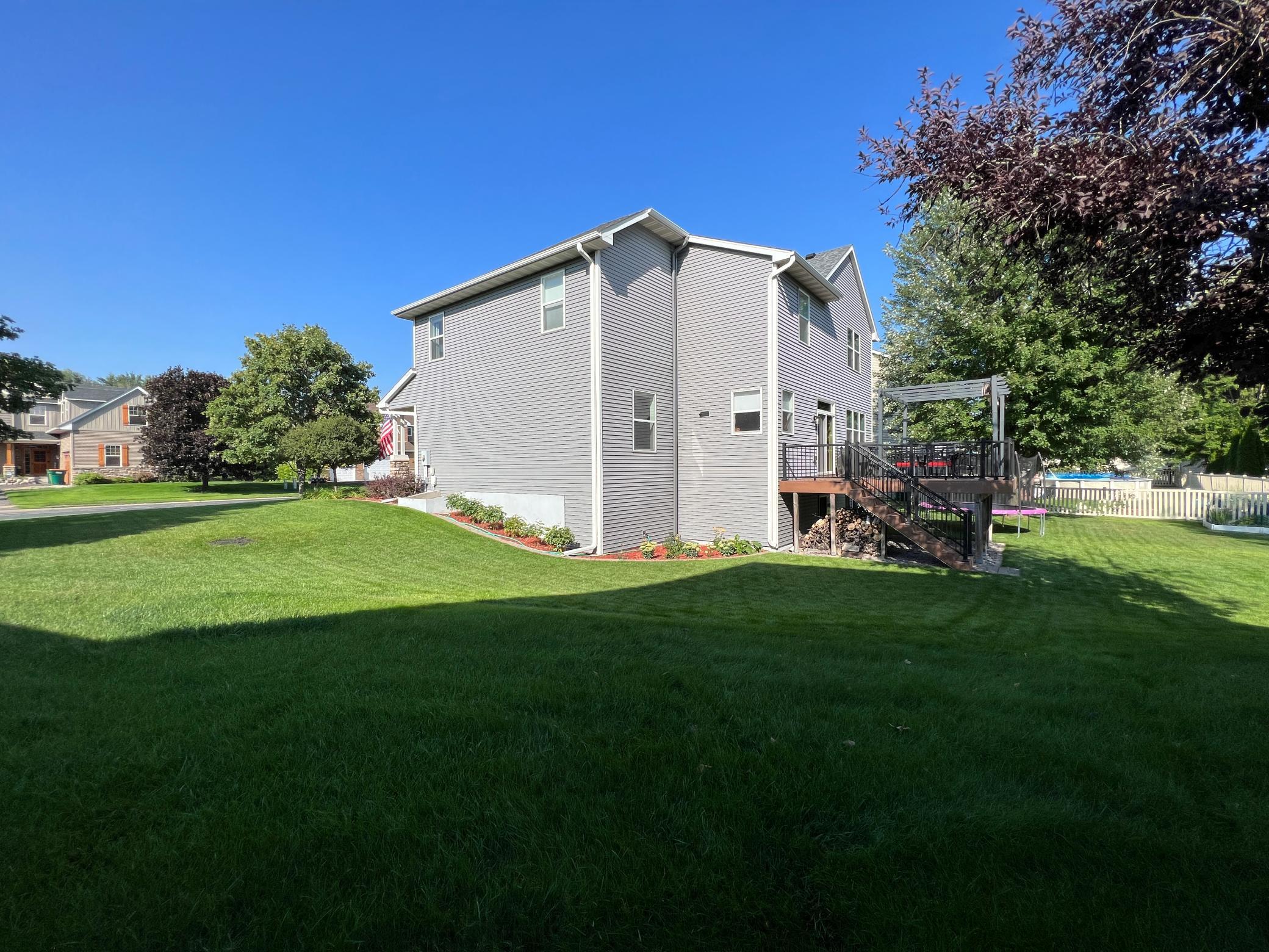 1614 117th Avenue NE