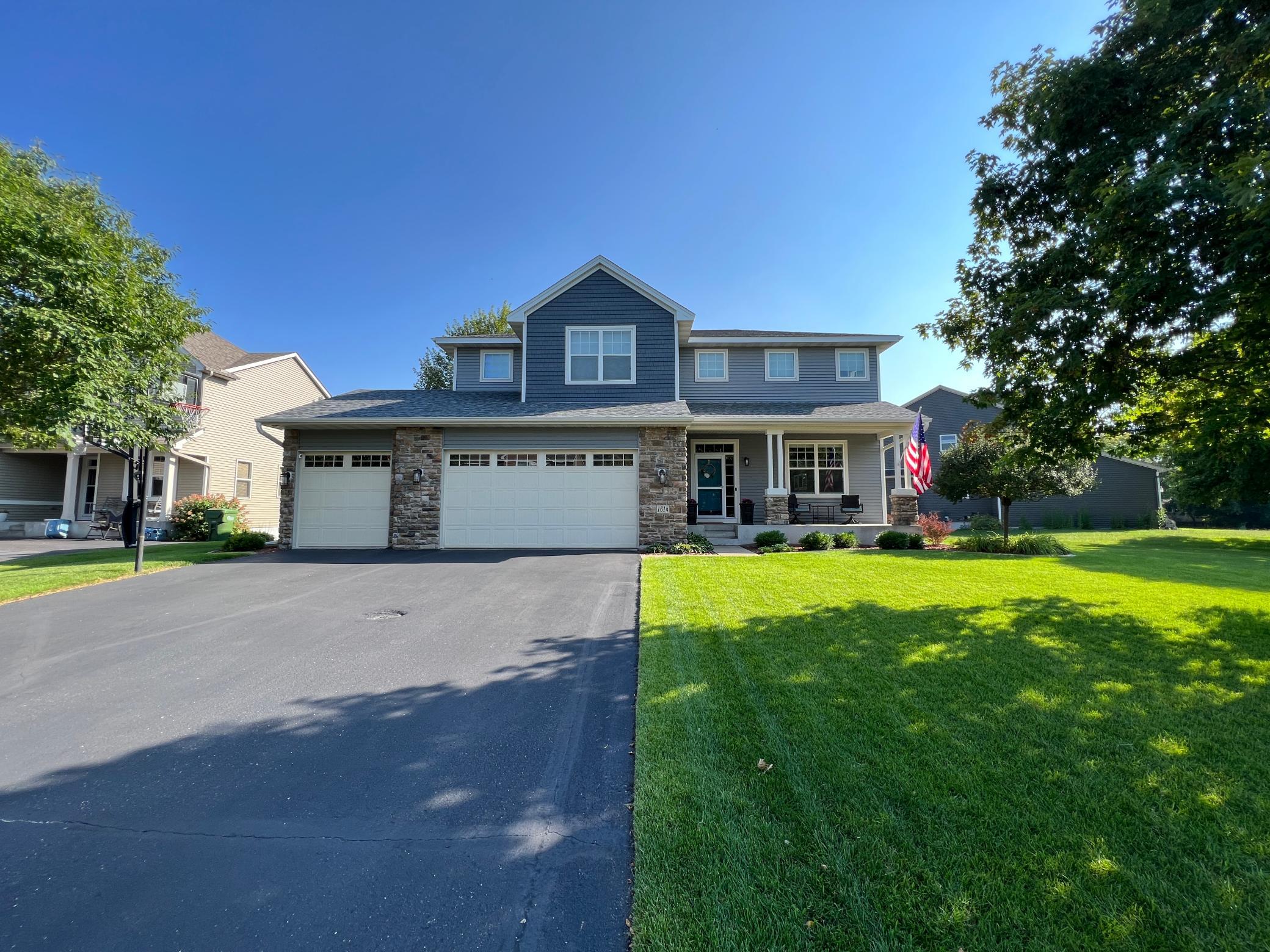 1614 117th Avenue NE