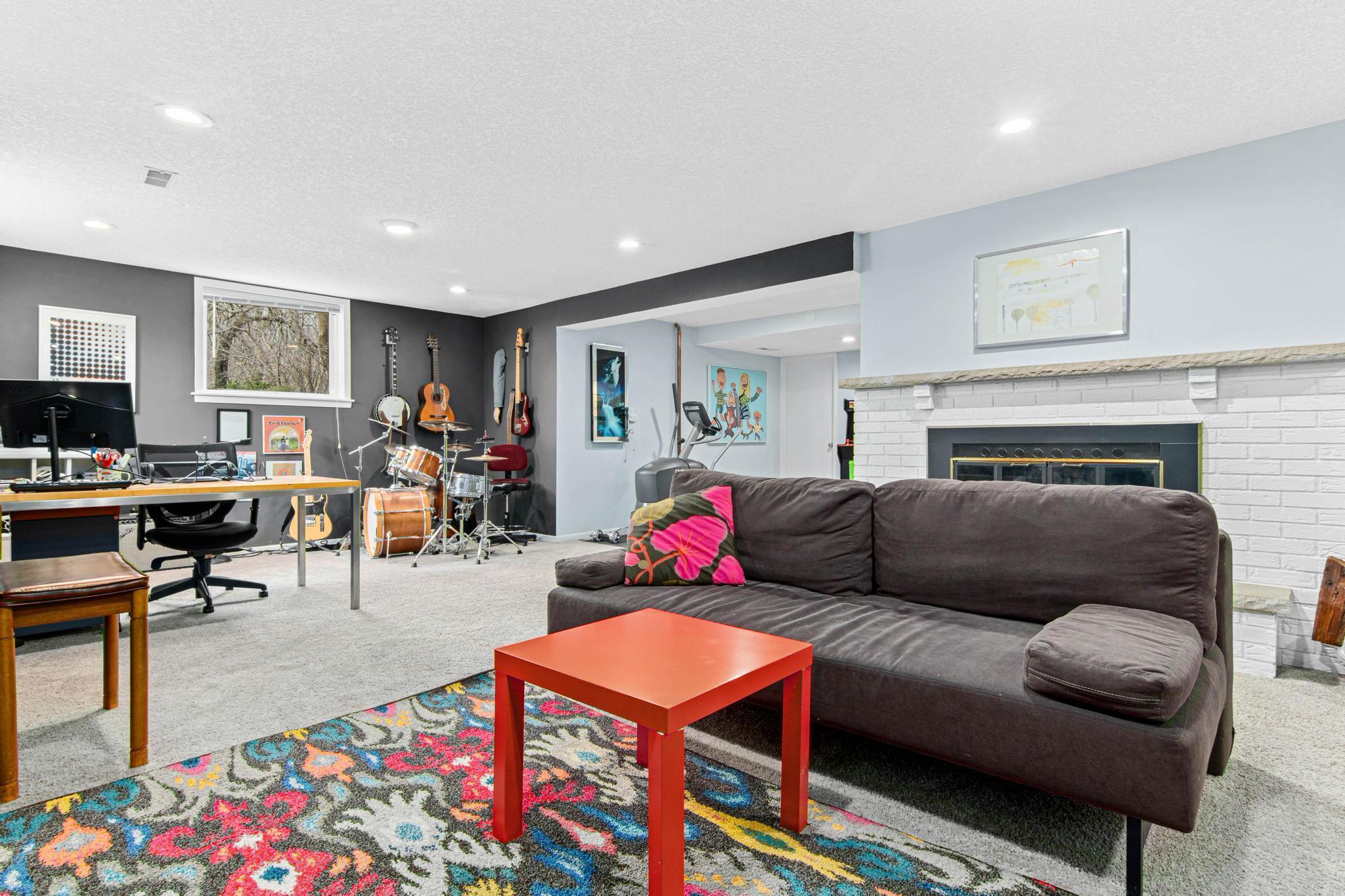 4708 Forest Circle