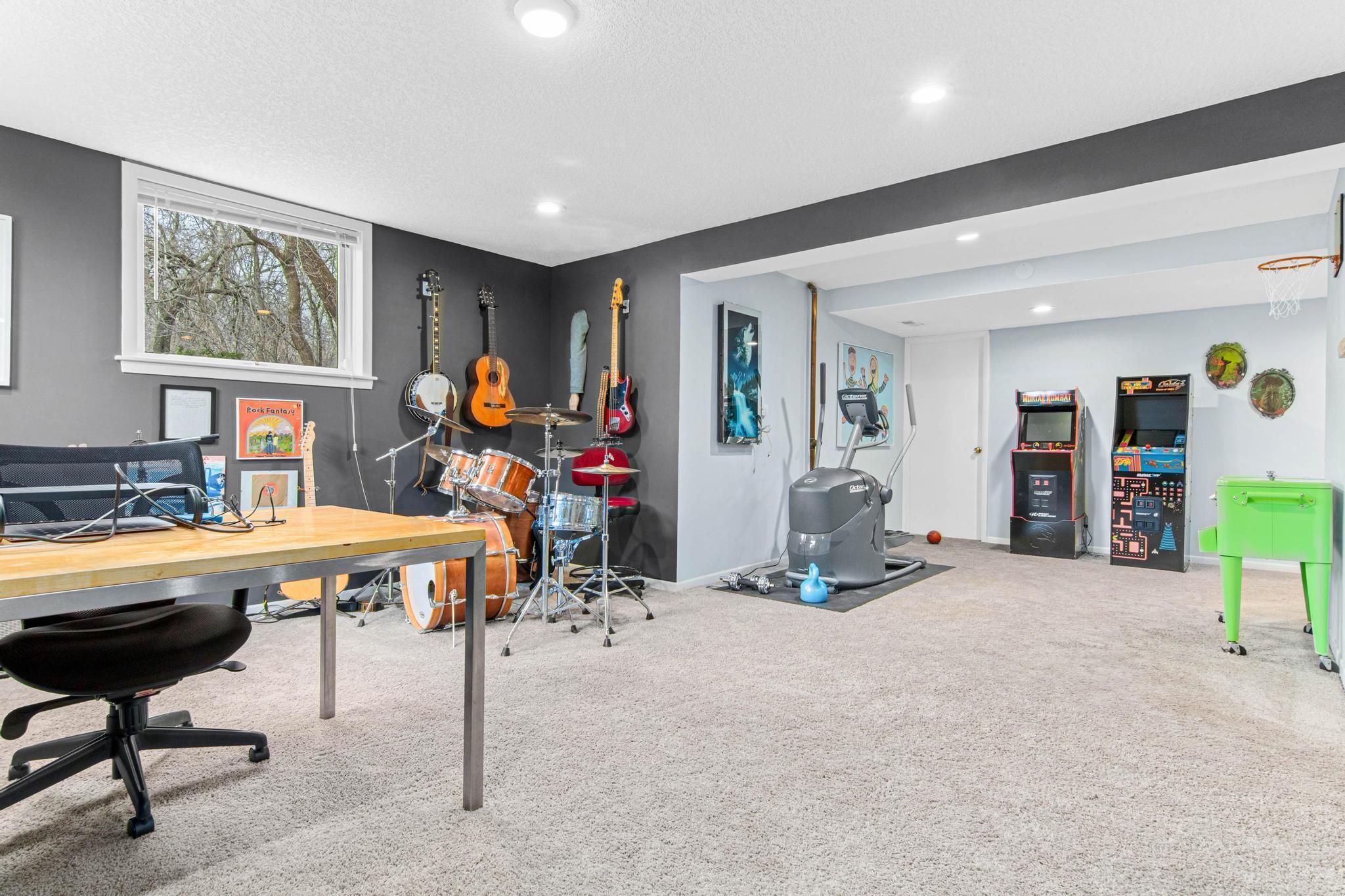 4708 Forest Circle