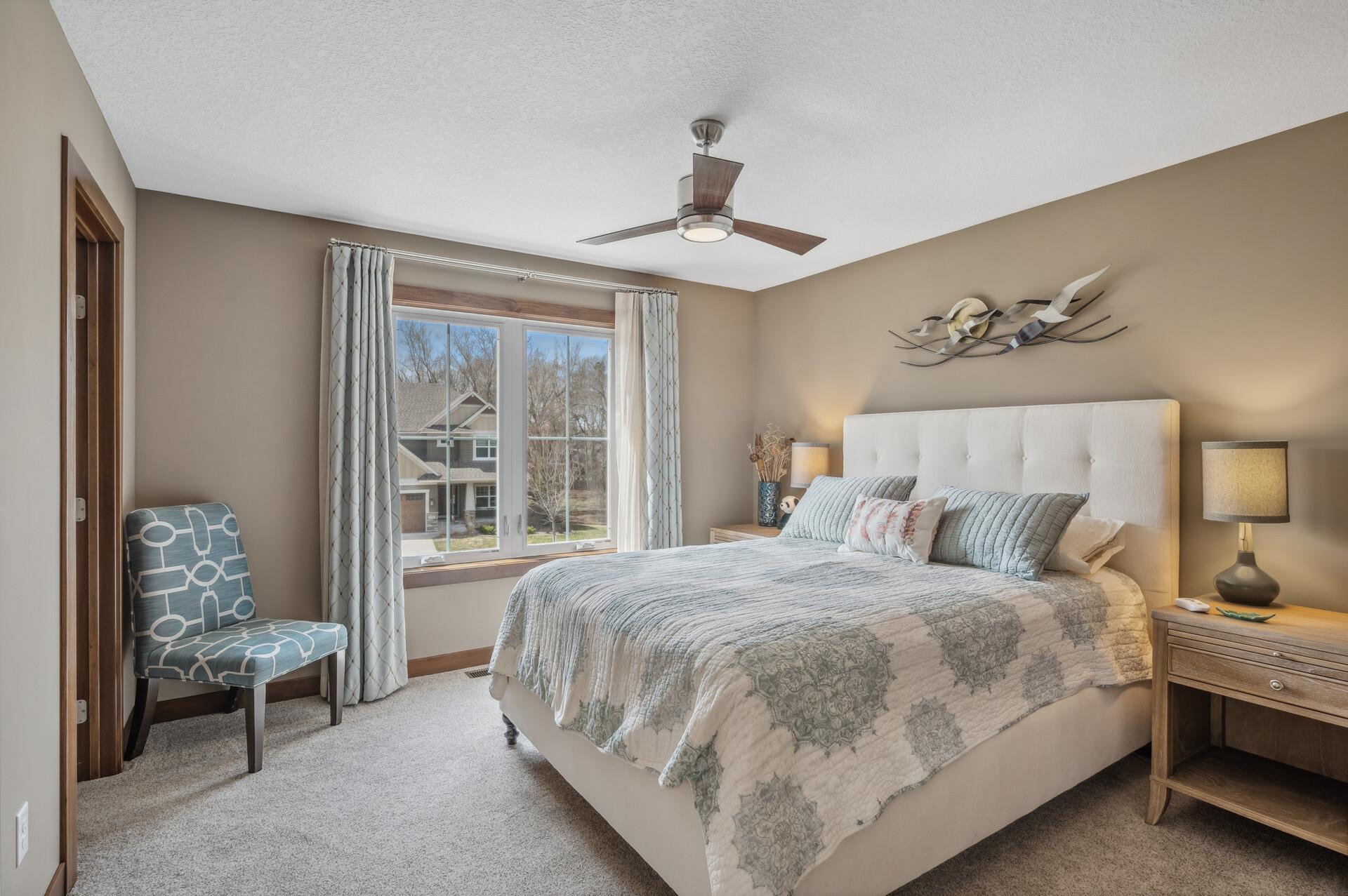 887 Pinetree Court