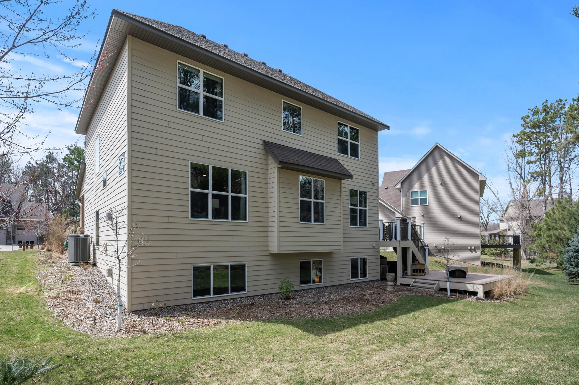 887 Pinetree Court