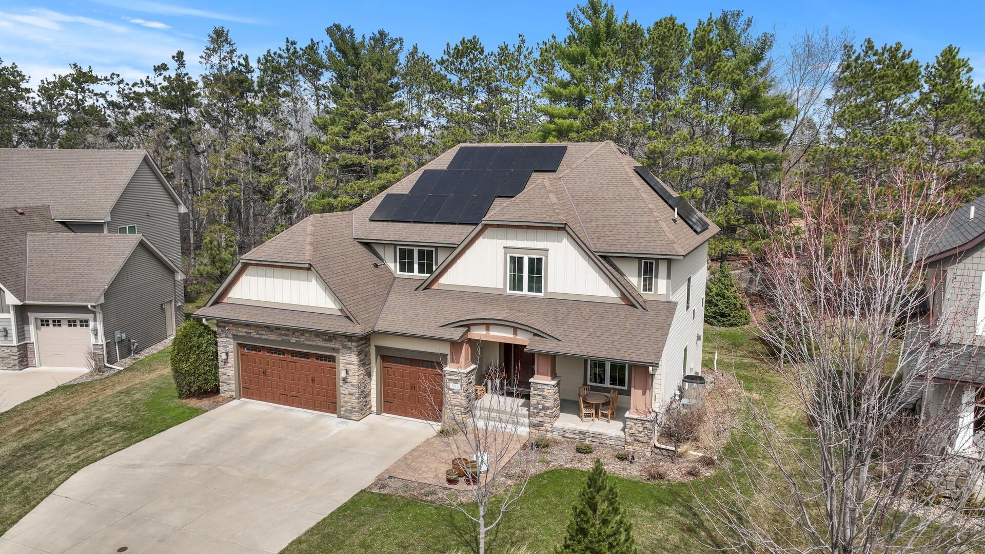 887 Pinetree Court