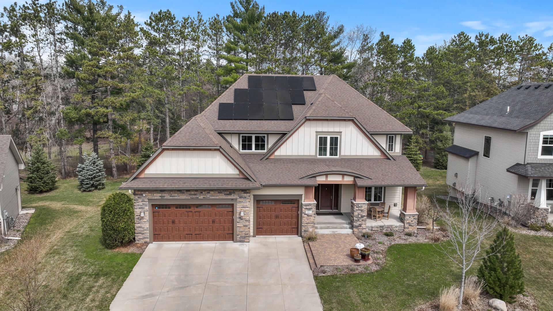 887 Pinetree Court