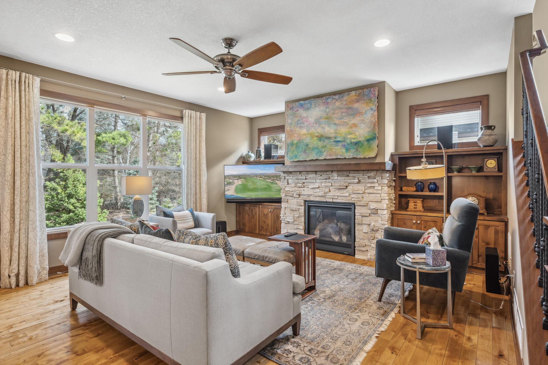 887 Pinetree Court