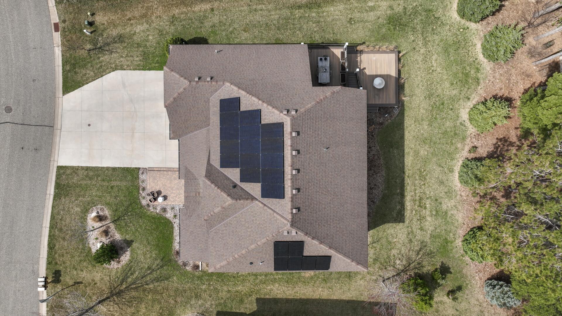 887 Pinetree Court