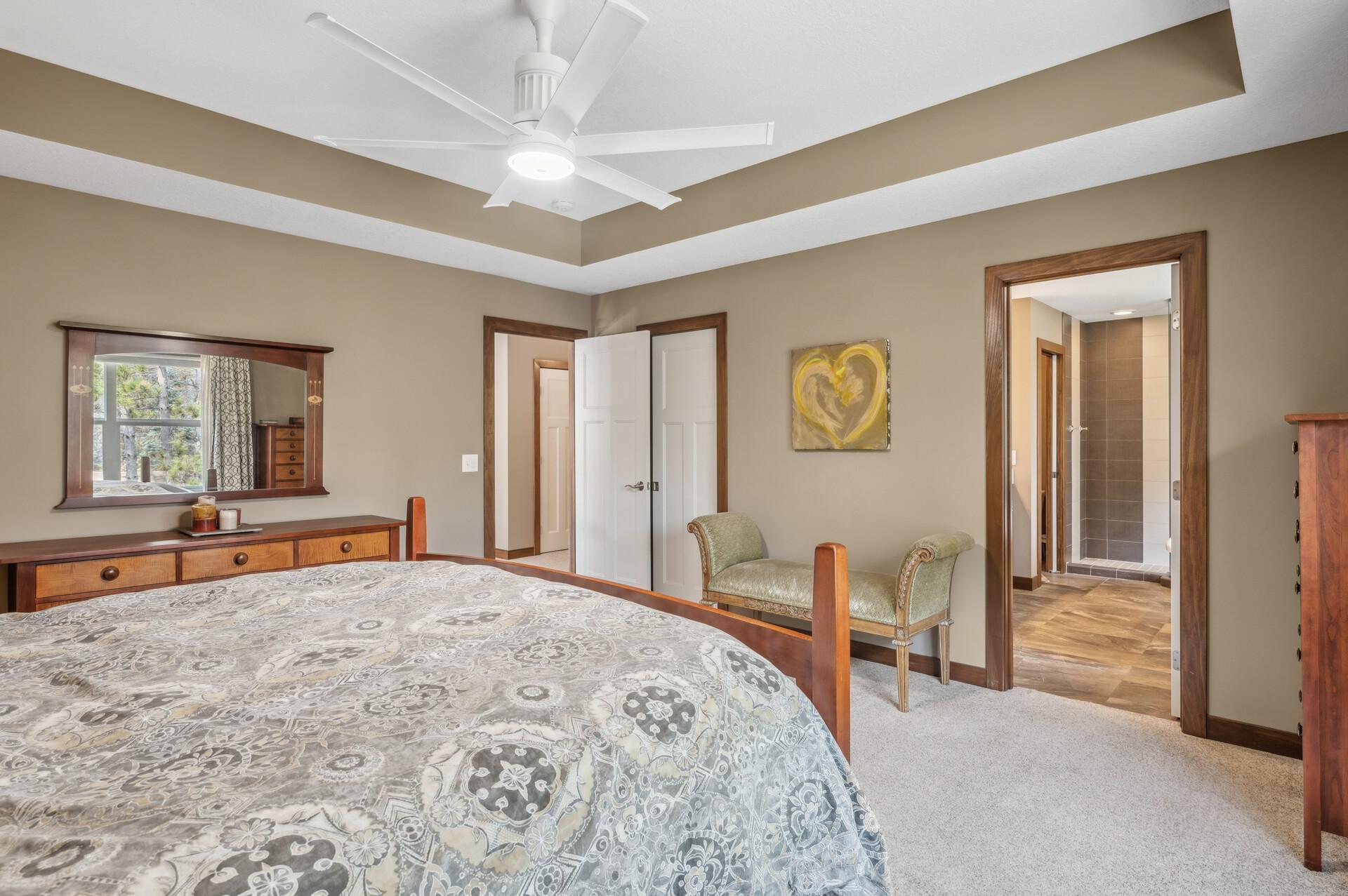 887 Pinetree Court