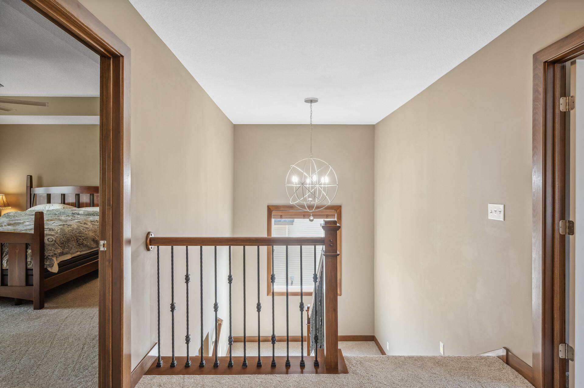 887 Pinetree Court