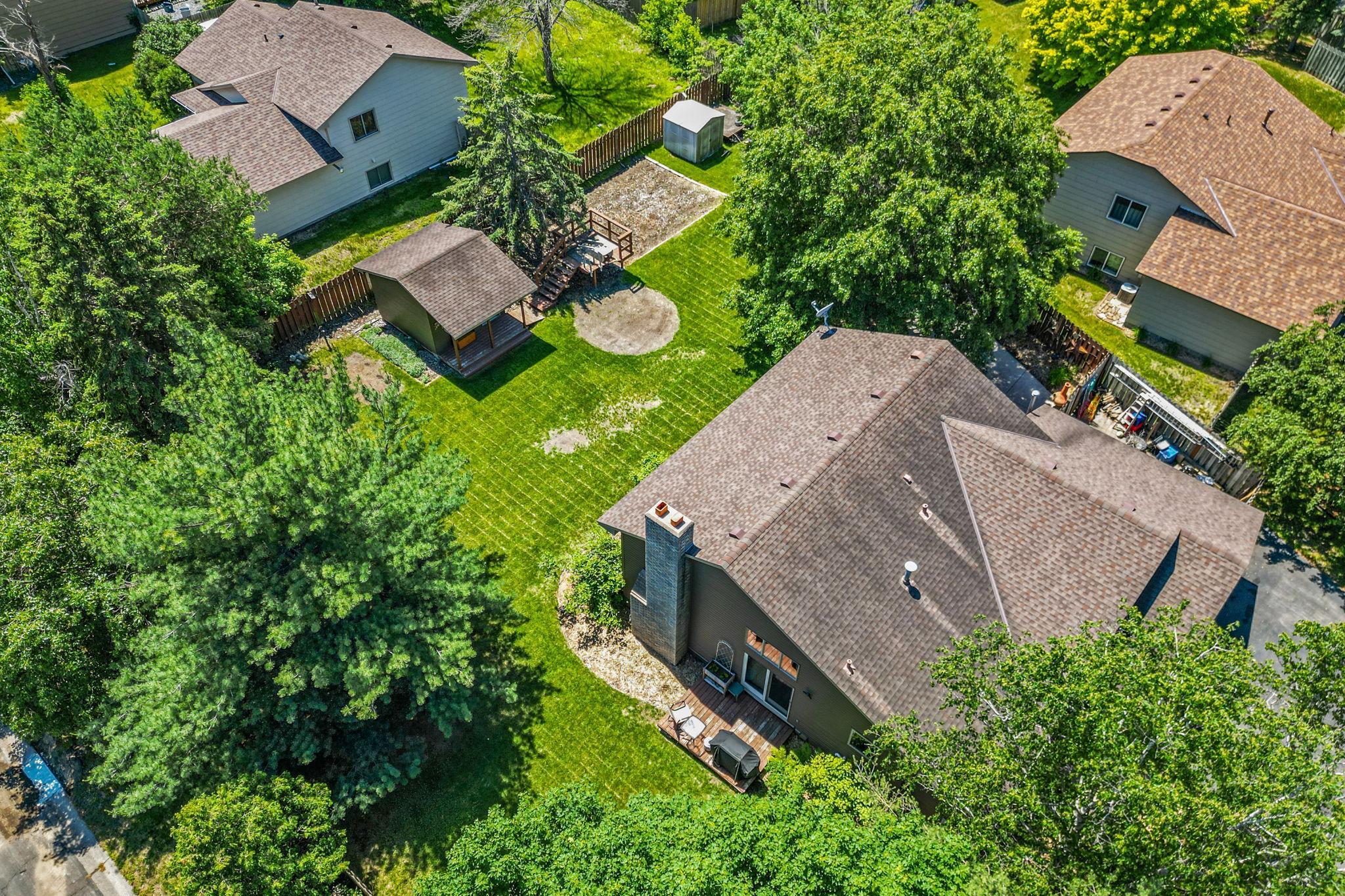 1096 138th Avenue NW