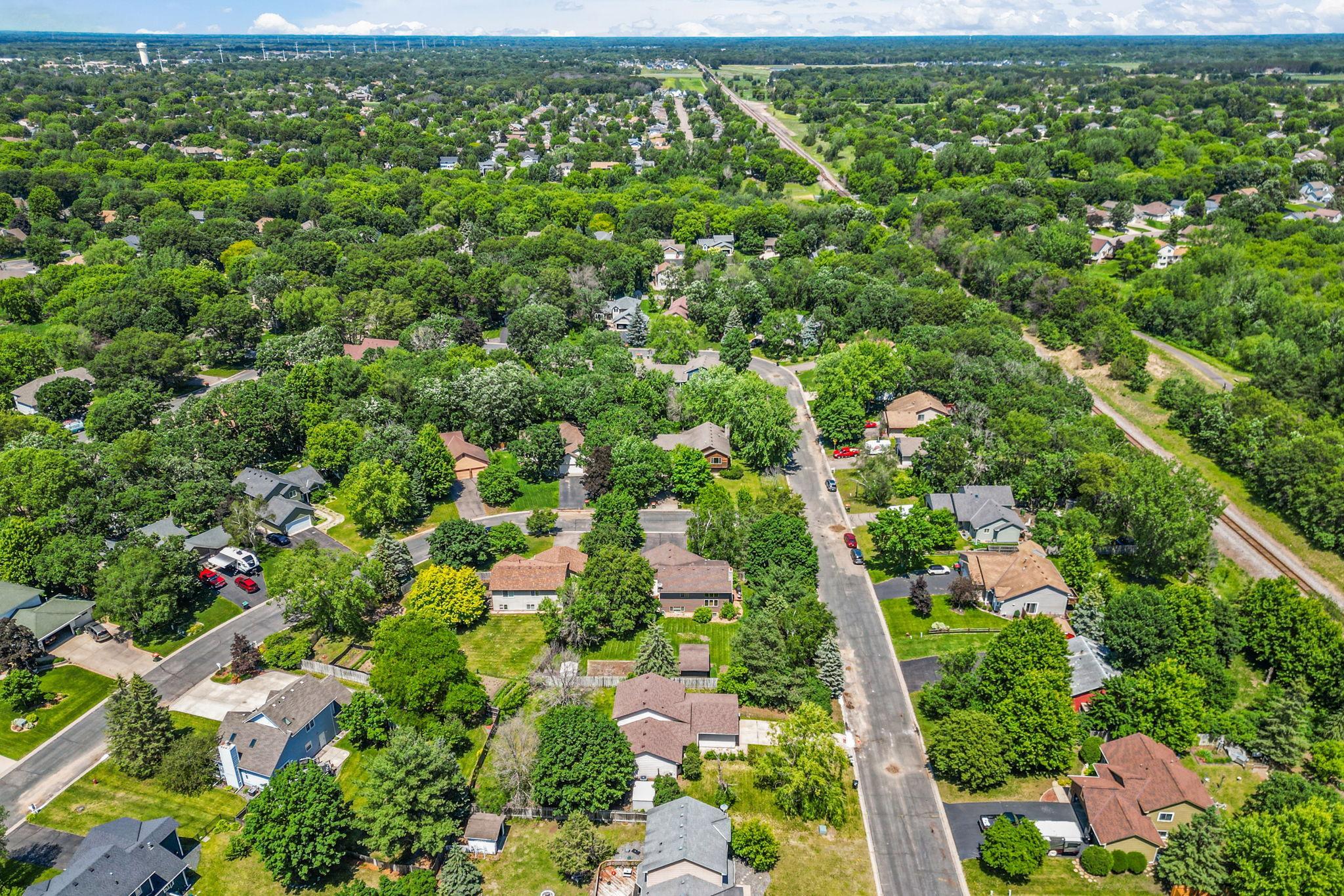 1096 138th Avenue NW