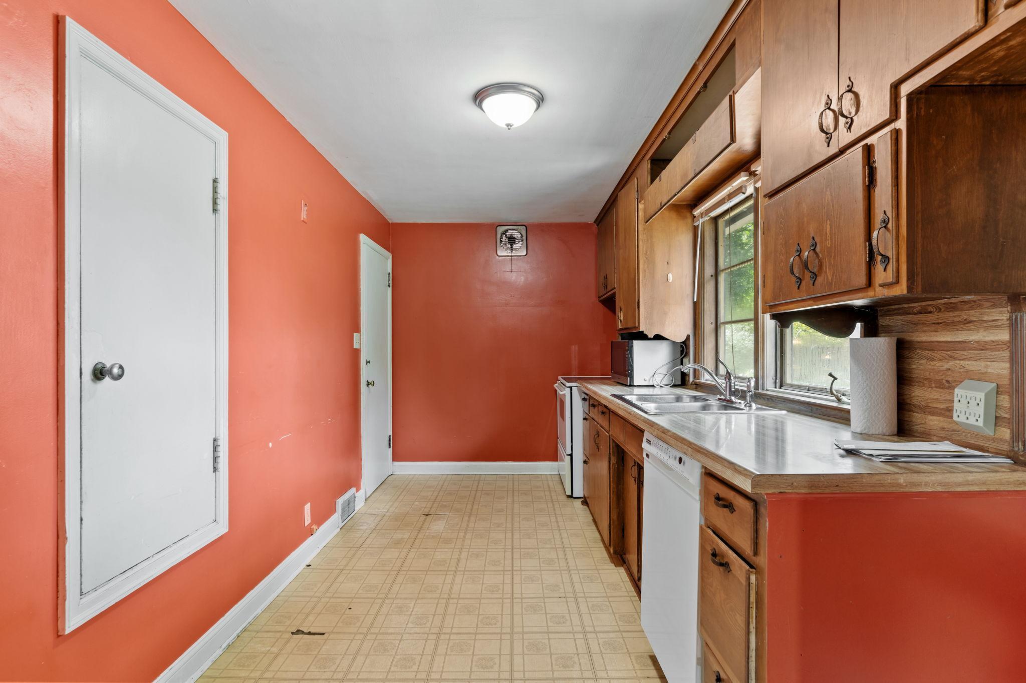 3984 Colorado Avenue S